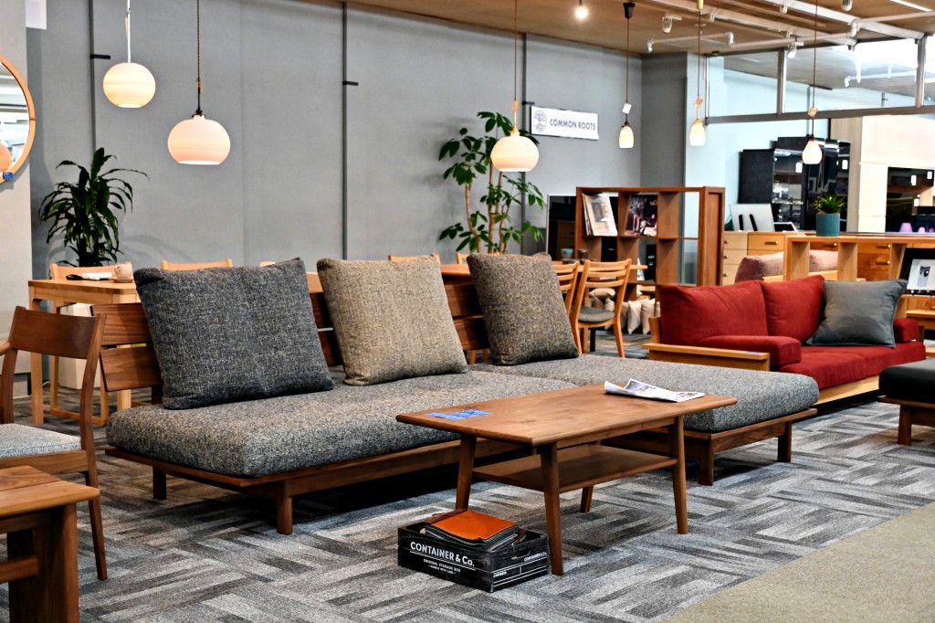 富山　名古屋　家具　RENSEY-1